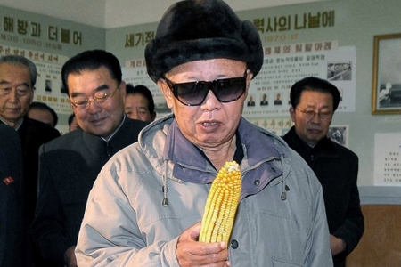 kim_jong_il_likes_corn.jpg